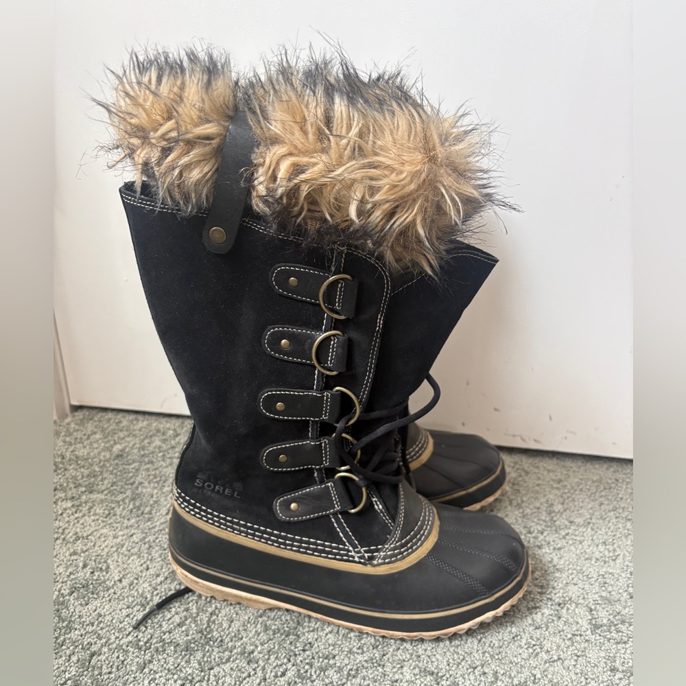 Women’s Black Sorel Winter Boots size 9